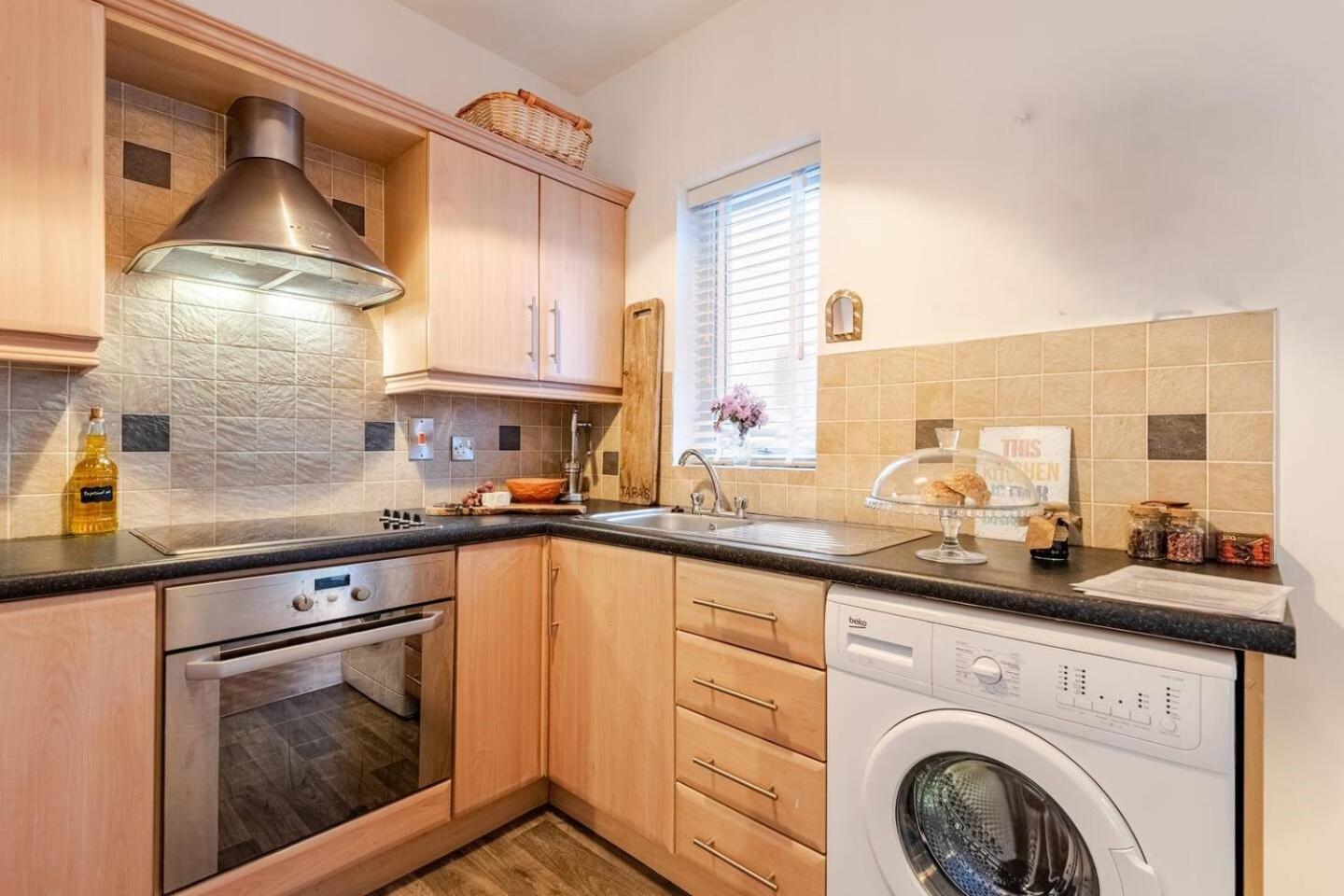 Harbour Sound Apartment, Ballycastle, Causeway Coast 外观 照片